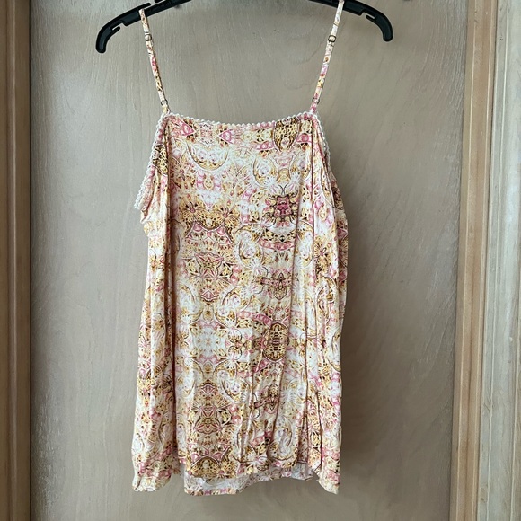 Sonoma Women’s M rayon tank top w adjustable straps - Picture 4 of 7